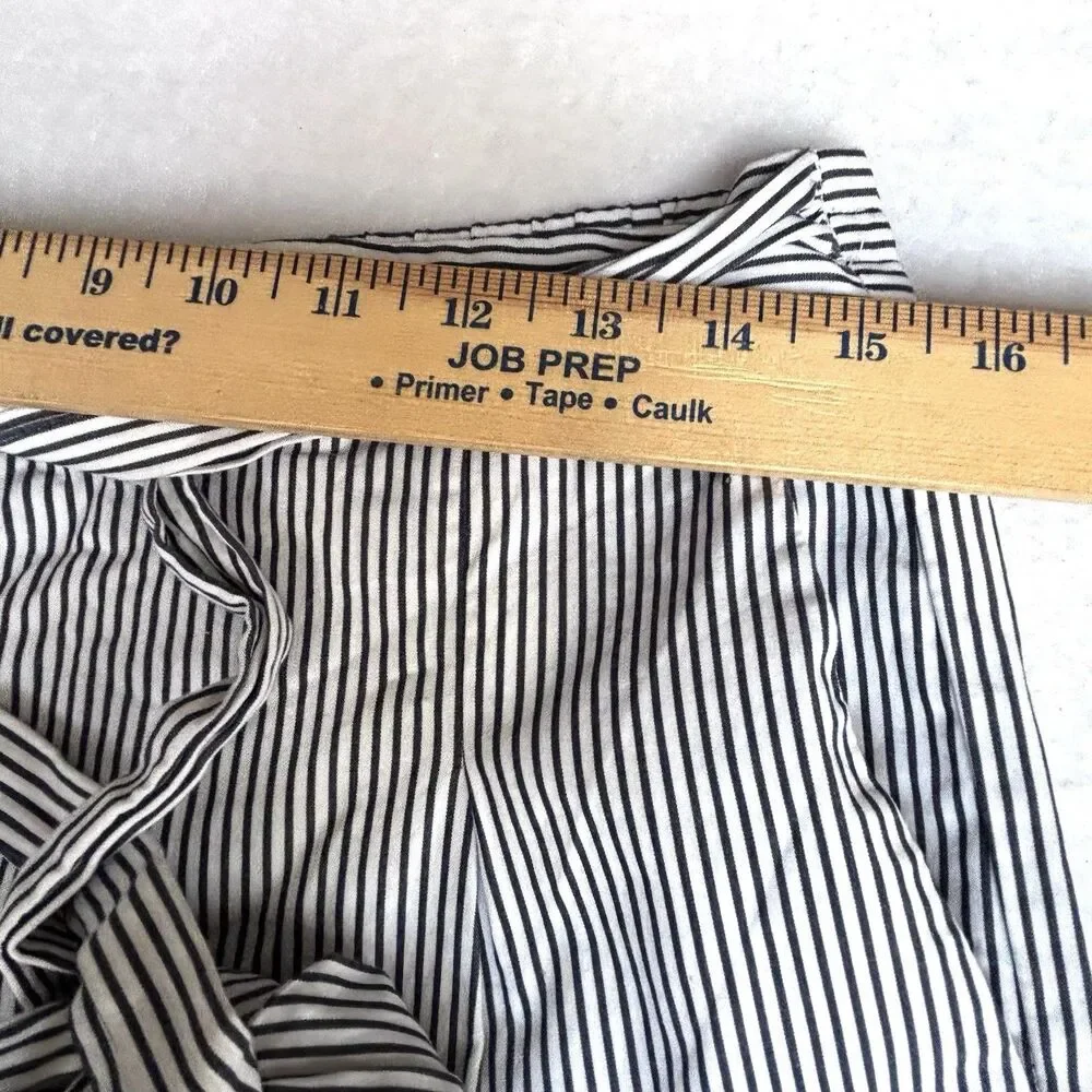 J.Crew Sack Style shorts Size 12 Tie Belt Black & White Pin Stripes High Rise